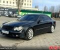 Черный Мерседес Ц-Класс, объемом двигателя 1.8 л и пробегом 270 тыс. км за 4200 $, фото 1 на Automoto.ua