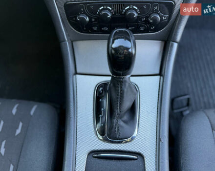 Чорний Мерседес Ц-Клас, об'ємом двигуна 1.8 л та пробігом 250 тис. км за 3350 $, фото 6 на Automoto.ua