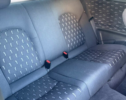 Чорний Мерседес Ц-Клас, об'ємом двигуна 1.8 л та пробігом 250 тис. км за 3350 $, фото 10 на Automoto.ua