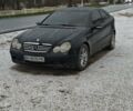 Чорний Мерседес Ц-Клас, об'ємом двигуна 2.2 л та пробігом 450 тис. км за 4500 $, фото 1 на Automoto.ua