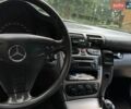 Чорний Мерседес Ц-Клас, об'ємом двигуна 2.1 л та пробігом 233 тис. км за 4000 $, фото 11 на Automoto.ua