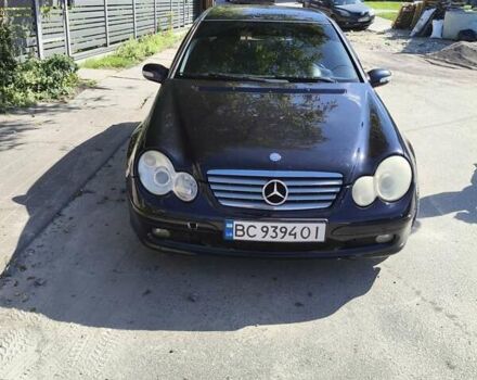 Черный Мерседес Ц-Класс, объемом двигателя 2.1 л и пробегом 480 тыс. км за 4200 $, фото 11 на Automoto.ua