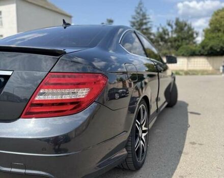 Черный Мерседес Ц-Класс, объемом двигателя 1.8 л и пробегом 197 тыс. км за 11850 $, фото 16 на Automoto.ua