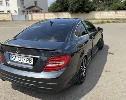 Черный Мерседес Ц-Класс, объемом двигателя 1.8 л и пробегом 197 тыс. км за 11850 $, фото 17 на Automoto.ua