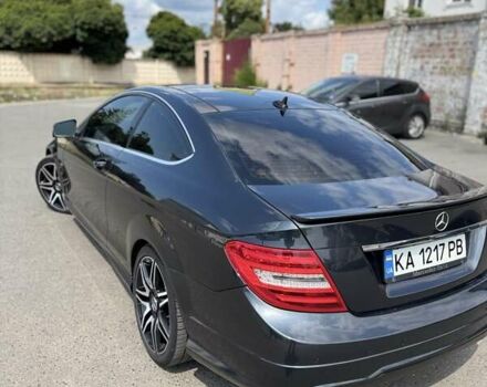 Черный Мерседес Ц-Класс, объемом двигателя 1.8 л и пробегом 197 тыс. км за 11850 $, фото 19 на Automoto.ua