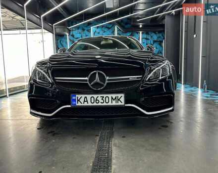 Черный Мерседес Ц-Класс, объемом двигателя 1.99 л и пробегом 63 тыс. км за 28000 $, фото 1 на Automoto.ua