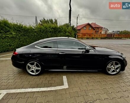 Черный Мерседес Ц-Класс, объемом двигателя 2.14 л и пробегом 91 тыс. км за 21900 $, фото 10 на Automoto.ua