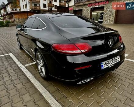 Черный Мерседес Ц-Класс, объемом двигателя 2.14 л и пробегом 91 тыс. км за 21900 $, фото 5 на Automoto.ua