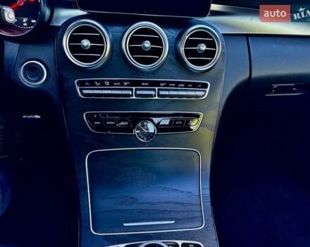 Мерседес Ц-Класс 2016 в Броварах на Automoto.ua Черный Мерседес Ц-Класс, объемом двигателя 2.14 л и пробегом 91 тыс. км за 18999 $, фото 33 на Automoto.ua