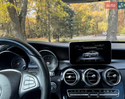 Черный Мерседес Ц-Класс, объемом двигателя 1.99 л и пробегом 127 тыс. км за 25800 $, фото 5 на Automoto.ua