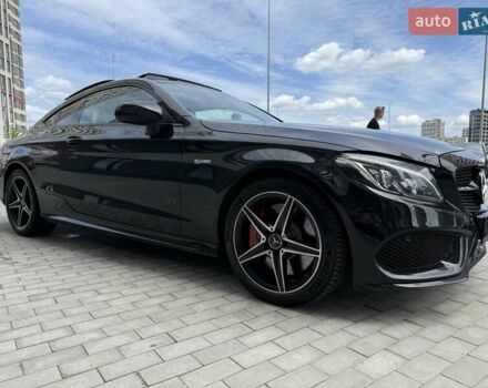 Черный Мерседес Ц-Класс, объемом двигателя 3 л и пробегом 55 тыс. км за 39333 $, фото 36 на Automoto.ua