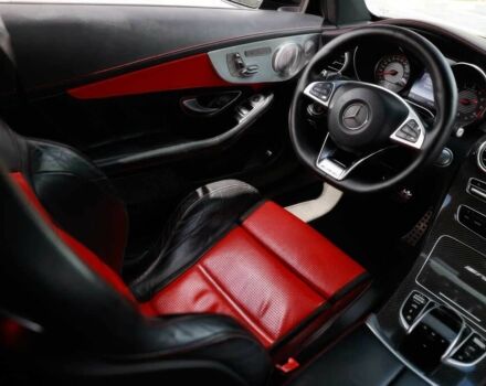 Черный Мерседес Ц-Класс, объемом двигателя 4 л и пробегом 36 тыс. км за 30000 $, фото 9 на Automoto.ua