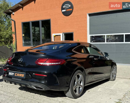 Мерседес Ц-Класс 2018 в Ивано-Франковске на Automoto.ua Черный Мерседес Ц-Класс, объемом двигателя 2 л и пробегом 73 тыс. км за 26499 $, фото 5 на Automoto.ua