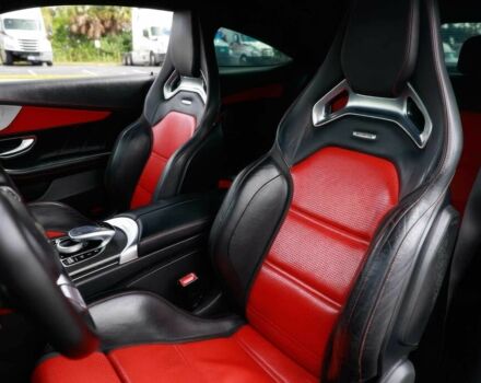 Черный Мерседес Ц-Класс, объемом двигателя 4 л и пробегом 36 тыс. км за 30000 $, фото 14 на Automoto.ua