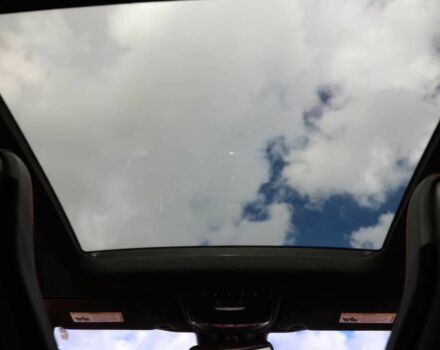 Черный Мерседес Ц-Класс, объемом двигателя 4 л и пробегом 36 тыс. км за 30000 $, фото 18 на Automoto.ua