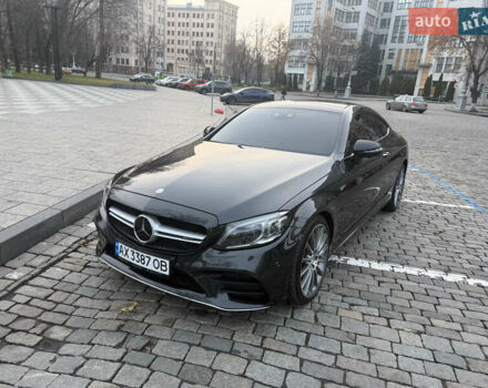 Черный Мерседес Ц-Класс, объемом двигателя 3 л и пробегом 64 тыс. км за 38000 $, фото 4 на Automoto.ua