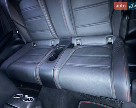 Черный Мерседес Ц-Класс, объемом двигателя 3 л и пробегом 64 тыс. км за 38000 $, фото 24 на Automoto.ua