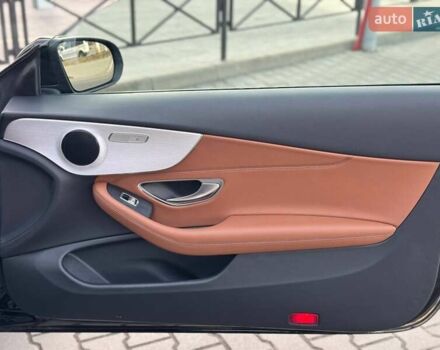 Черный Мерседес Ц-Класс, объемом двигателя 1.5 л и пробегом 70 тыс. км за 32800 $, фото 76 на Automoto.ua