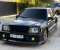Чорний Мерседес Ц-Клас, об'ємом двигуна 2 л та пробігом 120 тис. км за 2300 $, фото 1 на Automoto.ua