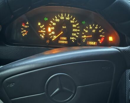 Чорний Мерседес Ц-Клас, об'ємом двигуна 1.8 л та пробігом 240 тис. км за 3600 $, фото 5 на Automoto.ua