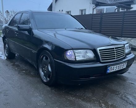 Чорний Мерседес Ц-Клас, об'ємом двигуна 1.8 л та пробігом 240 тис. км за 3600 $, фото 10 на Automoto.ua