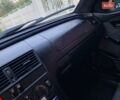 Черный Мерседес Ц-Класс, объемом двигателя 1.8 л и пробегом 293 тыс. км за 1700 $, фото 34 на Automoto.ua