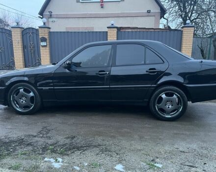 Чорний Мерседес Ц-Клас, об'ємом двигуна 1.8 л та пробігом 240 тис. км за 3600 $, фото 14 на Automoto.ua