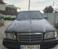 Черный Мерседес Ц-Класс, объемом двигателя 2.5 л и пробегом 342 тыс. км за 3300 $, фото 1 на Automoto.ua