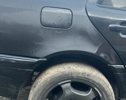 Чорний Мерседес Ц-Клас, об'ємом двигуна 1.8 л та пробігом 240 тис. км за 3600 $, фото 18 на Automoto.ua