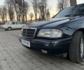 Черный Мерседес Ц-Класс, объемом двигателя 1.8 л и пробегом 227 тыс. км за 2500 $, фото 4 на Automoto.ua