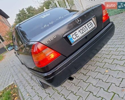 Чорний Мерседес Ц-Клас, об'ємом двигуна 1.8 л та пробігом 293 тис. км за 1600 $, фото 5 на Automoto.ua