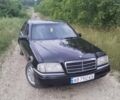 Чорний Мерседес Ц-Клас, об'ємом двигуна 1.8 л та пробігом 423 тис. км за 2600 $, фото 6 на Automoto.ua