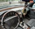 Чорний Мерседес Ц-Клас, об'ємом двигуна 1.8 л та пробігом 380 тис. км за 4300 $, фото 4 на Automoto.ua