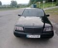 Черный Мерседес Ц-Класс, объемом двигателя 1.8 л и пробегом 260 тыс. км за 3500 $, фото 1 на Automoto.ua