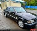 Чорний Мерседес Ц-Клас, об'ємом двигуна 1.8 л та пробігом 380 тис. км за 4300 $, фото 1 на Automoto.ua