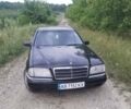 Чорний Мерседес Ц-Клас, об'ємом двигуна 1.8 л та пробігом 423 тис. км за 2600 $, фото 5 на Automoto.ua