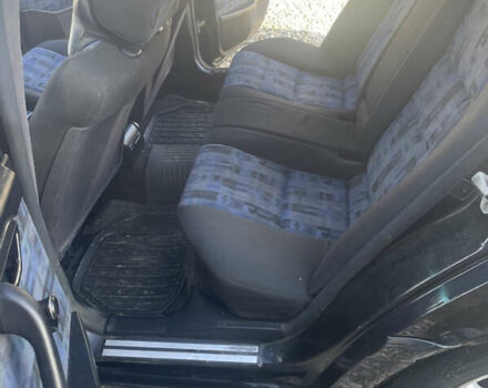 Чорний Мерседес Ц-Клас, об'ємом двигуна 1.8 л та пробігом 350 тис. км за 3000 $, фото 6 на Automoto.ua