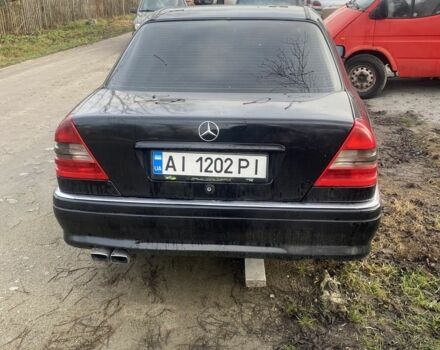 Чорний Мерседес Ц-Клас, об'ємом двигуна 2.8 л та пробігом 280 тис. км за 2500 $, фото 2 на Automoto.ua
