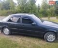 Черный Мерседес Ц-Класс, объемом двигателя 2 л и пробегом 380 тыс. км за 2999 $, фото 1 на Automoto.ua