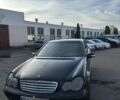 Черный Мерседес Ц-Класс, объемом двигателя 2 л и пробегом 300 тыс. км за 2950 $, фото 5 на Automoto.ua