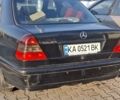Чорний Мерседес Ц-Клас, об'ємом двигуна 2 л та пробігом 320 тис. км за 2200 $, фото 5 на Automoto.ua
