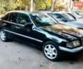 Черный Мерседес Ц-Класс, объемом двигателя 2.8 л и пробегом 250 тыс. км за 3250 $, фото 1 на Automoto.ua