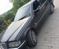 Чорний Мерседес Ц-Клас, об'ємом двигуна 0 л та пробігом 300 тис. км за 2000 $, фото 1 на Automoto.ua