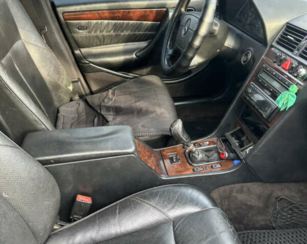 Черный Мерседес Ц-Класс, объемом двигателя 2 л и пробегом 337 тыс. км за 2999 $, фото 6 на Automoto.ua