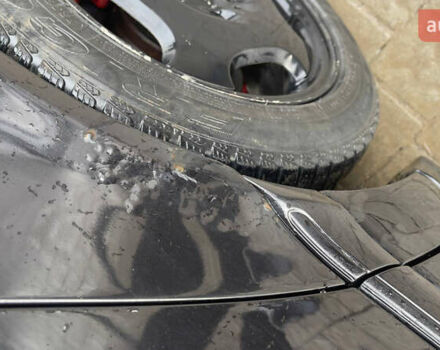 Чорний Мерседес Ц-Клас, об'ємом двигуна 2 л та пробігом 260 тис. км за 2598 $, фото 8 на Automoto.ua