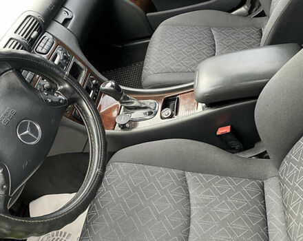 Чорний Мерседес Ц-Клас, об'ємом двигуна 2 л та пробігом 300 тис. км за 3500 $, фото 4 на Automoto.ua