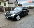Черный Мерседес Ц-Класс, объемом двигателя 2.2 л и пробегом 340 тыс. км за 3499 $, фото 1 на Automoto.ua