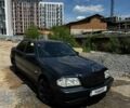 Черный Мерседес Ц-Класс, объемом двигателя 1.8 л и пробегом 340 тыс. км за 2000 $, фото 1 на Automoto.ua