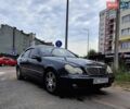 Чорний Мерседес Ц-Клас, об'ємом двигуна 2 л та пробігом 322 тис. км за 5000 $, фото 1 на Automoto.ua