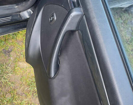 Чорний Мерседес Ц-Клас, об'ємом двигуна 2 л та пробігом 260 тис. км за 2598 $, фото 14 на Automoto.ua